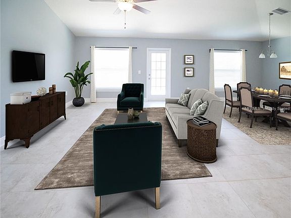 4th image of 13536 Marilyn Ct