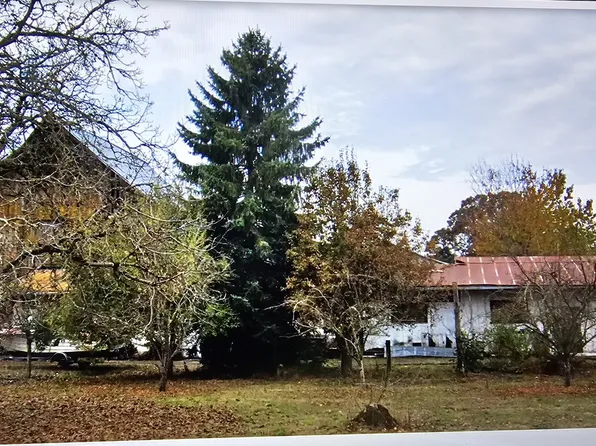 5185 NW Cornelius Schefflin Rd, Cornelius, OR 97113