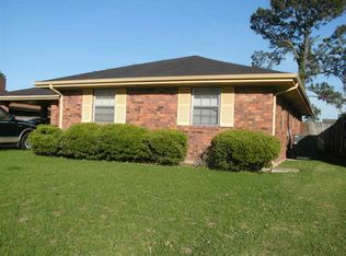 128 Westwood Dr, Houma, LA 70363