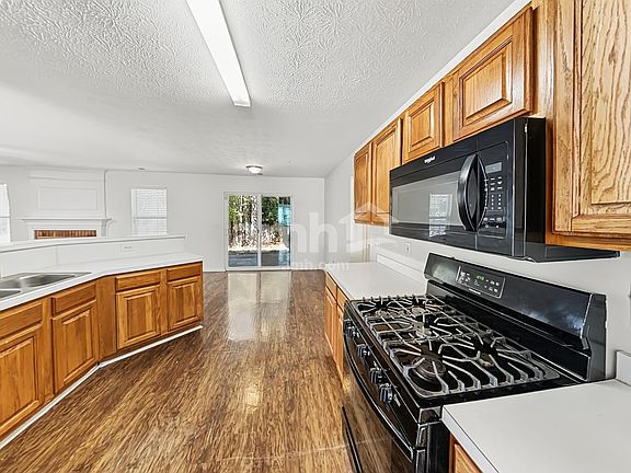 3rd image of 1528 Milford Pl SW