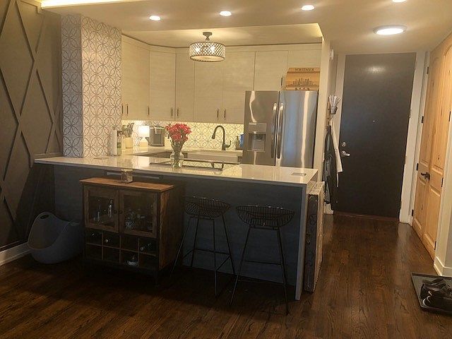 1st image of 535 N Michigan Ave APT 606