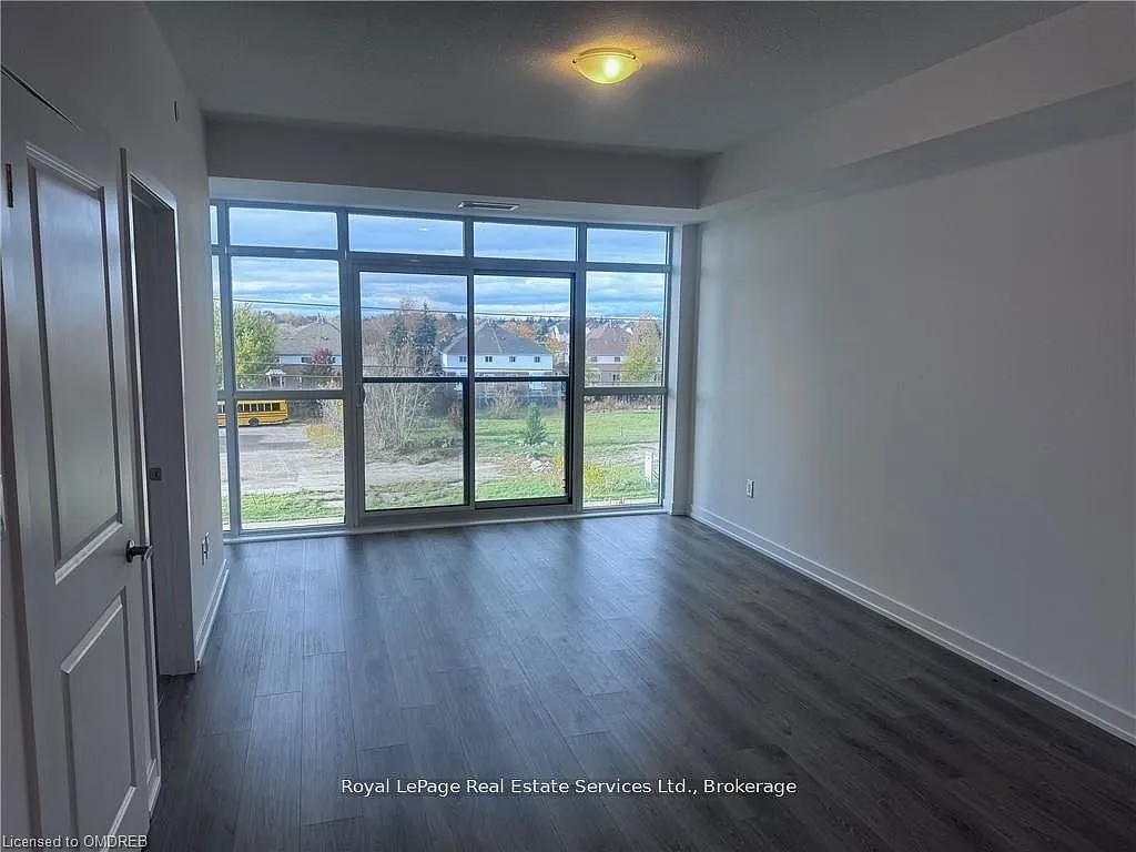 Trend Condos — Photo 4