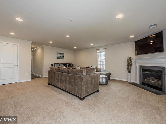 4th image of 7243 Dorchester Woods Ln