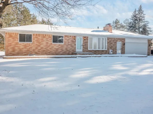 276 Wales Ridge Rd, Goodells, MI 48027