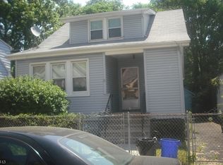 10-12 Crown St, Newark, NJ 07106