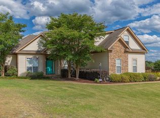74 Pebble Path, Wetumpka, AL 36093