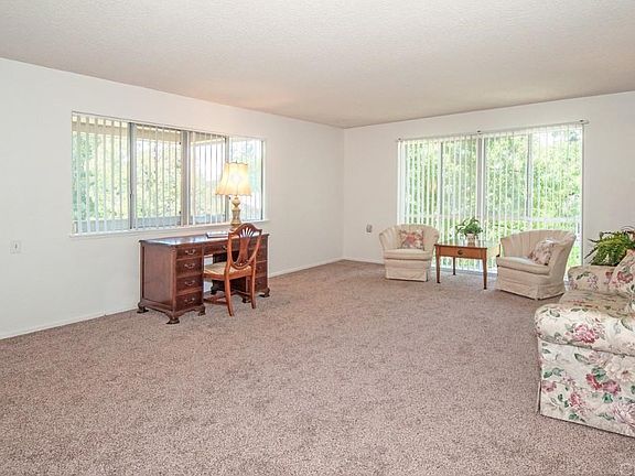 3rd image of 401 Avenida Castilla Unit Q