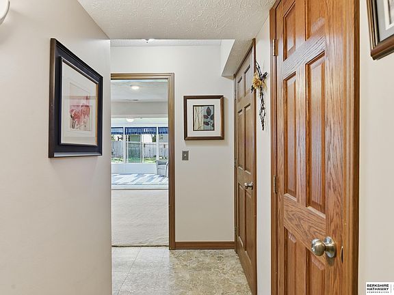 5th image of 3019 S 147th Cir