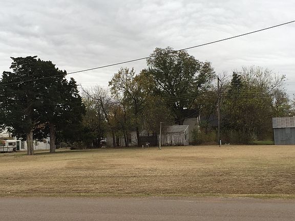 4th image of 510 Boulevard