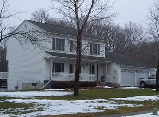25 Fitzgerald Dr, East Hartford, CT 06118