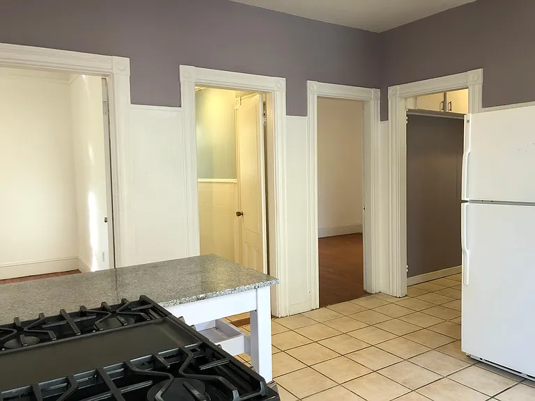 27 Violet St #1 — Photo 16