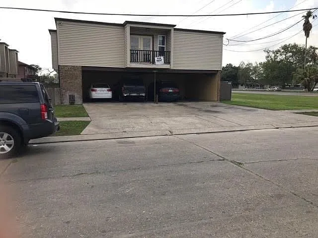 2755 Albany St #D — Photo 19