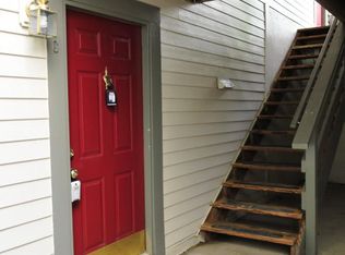 2221 Lovedale #C, Reston, VA 20191