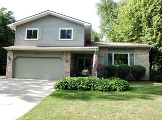 3009 Highbrook Dr, Midland, MI 48642