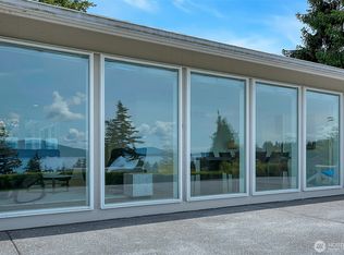 517 Fieldston Rd, Bellingham, WA 98225