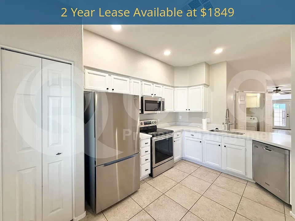 500 N Roosevelt Ave #87