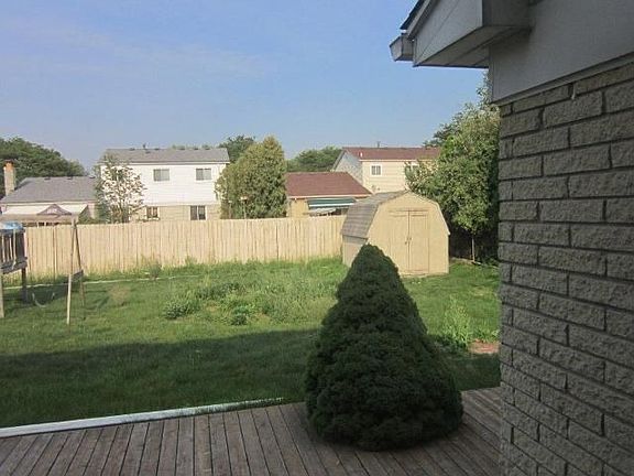 2nd image of 39810 Coronation Rd