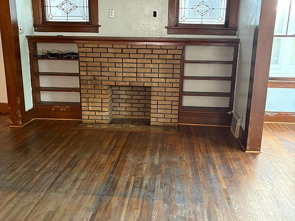 4th image of 461 Highgate Ave Floor 1
