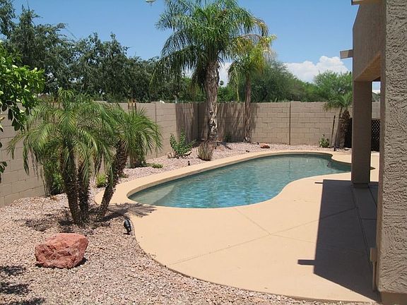 4th image of 660 W Cherrywood Dr