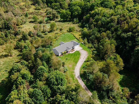5th image of 5709 Ickes Rd
