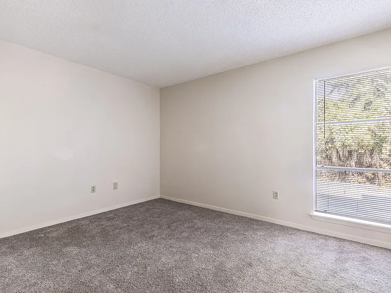 Acadia Park Apartments — Photo 14
