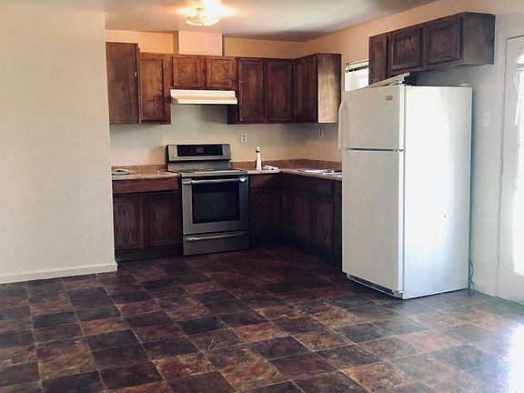 5th image of 3707 Oak Ave