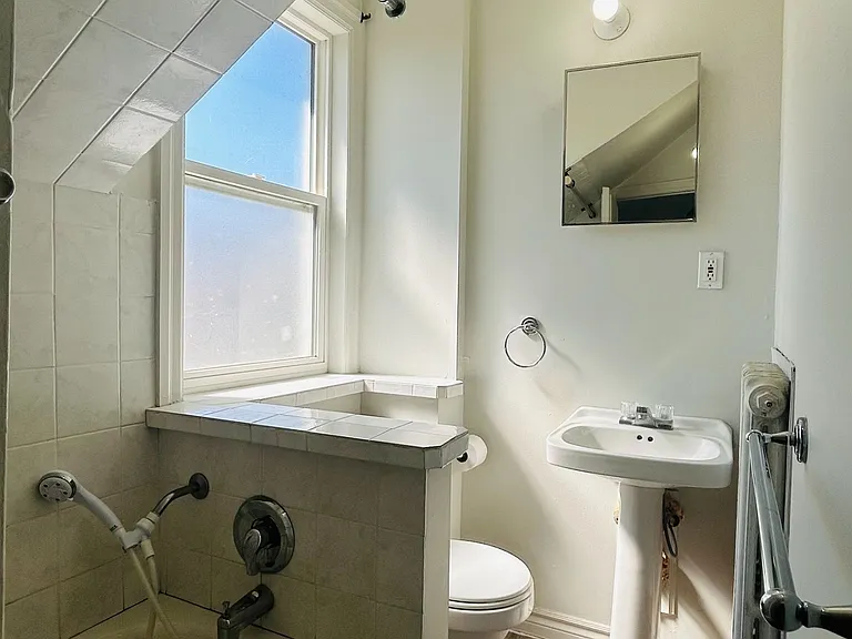 60 Long Branch Ave #3 — Photo 3