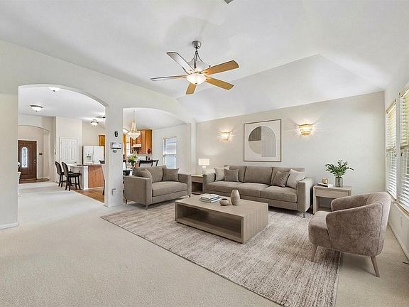 5th image of 5914 Yaupon Ridge Dr