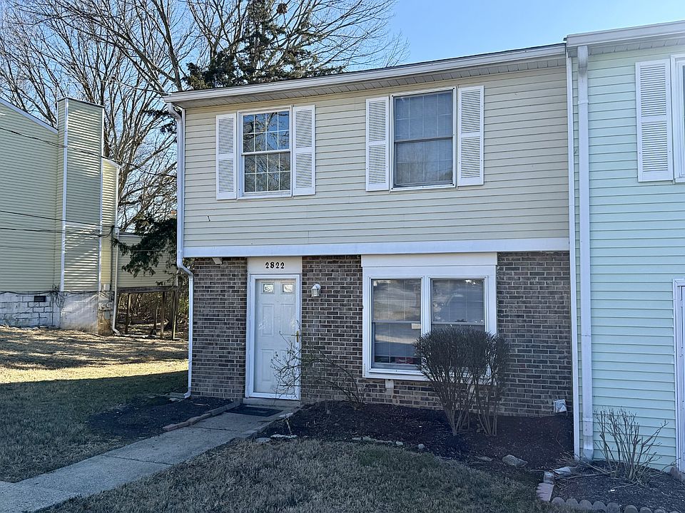 1st image of 2822 Lake Forest Dr