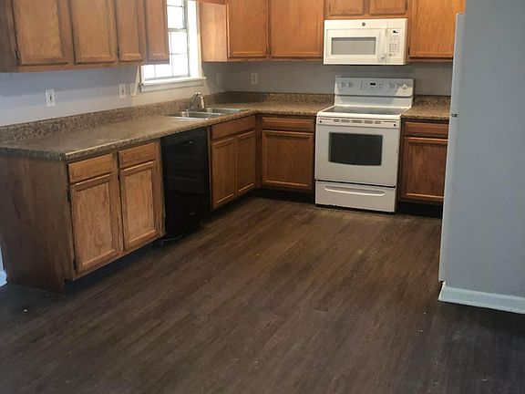 2nd image of 4803 Legare Ave