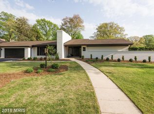 1117 Gatewood Dr, Alexandria, VA 22307