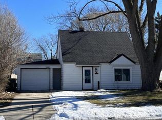 712 S 103rd St, West Allis, WI 53214