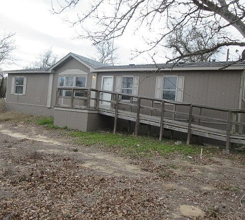 4th image of 1116 County Road 770