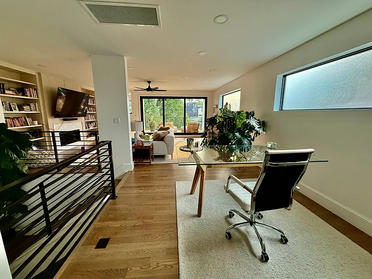 2524 Zenobia St — Photo 18