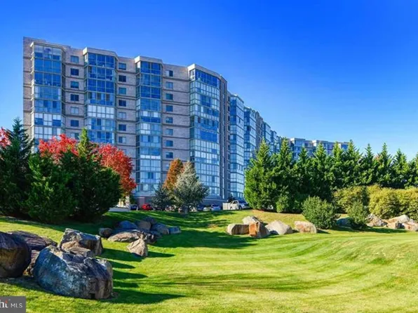 19355 Cypress Ridge Ter Unit 514, Leesburg, VA 20176