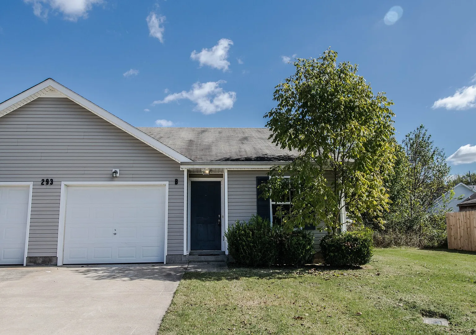 293 Executive Avenue — Photo 1