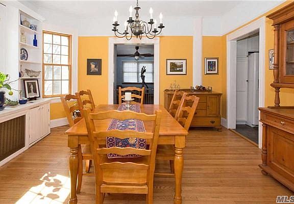 4th image of 36 Walnut Ave
