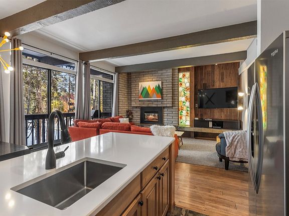 4th image of 935 Columbine Drive UNIT 204