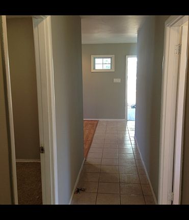 5th image of 837 Lucerne Dr