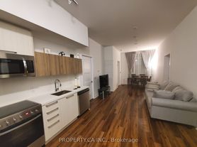 25 Neighbourhood Ln