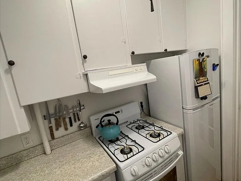 164 Pine St #201 — Photo 10