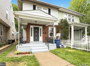 61 W Lawn Ave, Reading, PA 19609