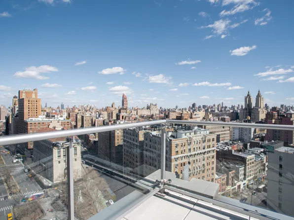 212 West 72nd Street image 8 of 12