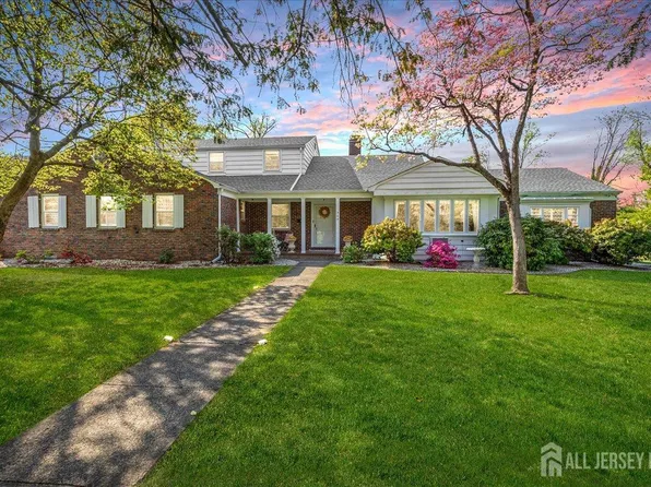 544 W 8th St, Plainfield, NJ 07060