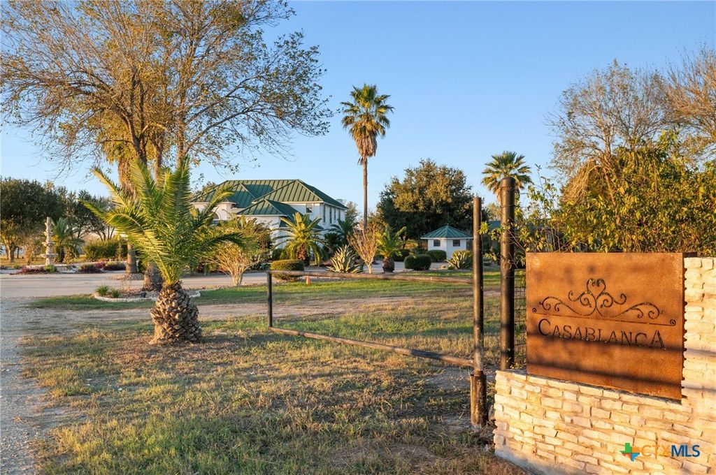 968 Tate Rd, Victoria, TX - View 3