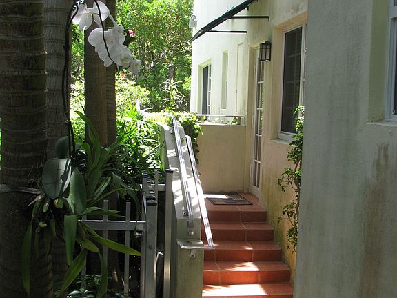 Private Back Entrance