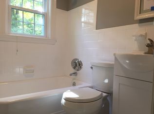 110 Oak St, Wellesley, MA 02482