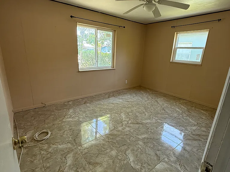 6240 SW 22nd Ct — Photo 24