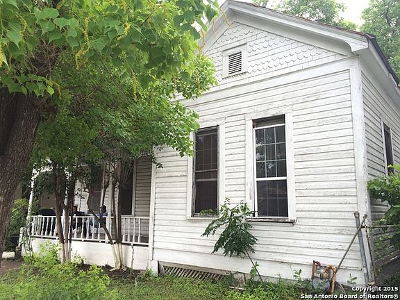 5th image of 1123 S Presa St
