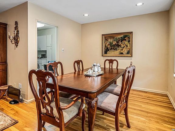 4th image of 209-39 23rd Ave #2H